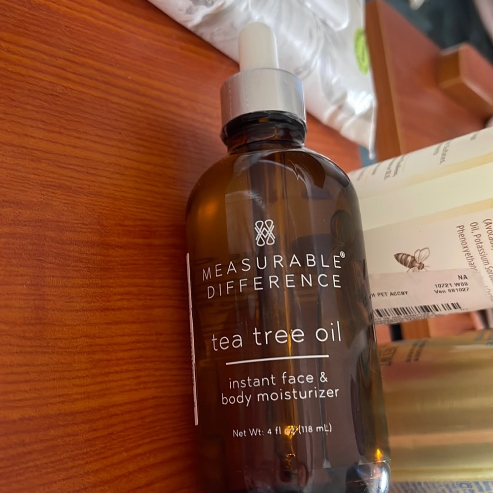 Measurable difference tea tree oil moisturizer